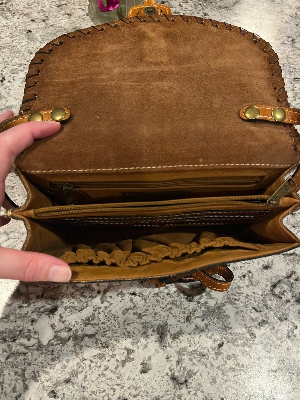 Patricia Nash Hand-Tooled Tan Leather Crossbody Bag EUC - Picture 13 of 16